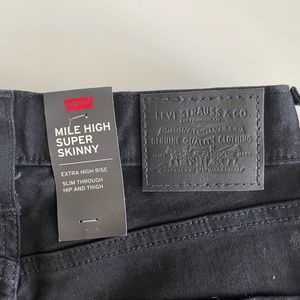 NWT Black Jeans Levi’s